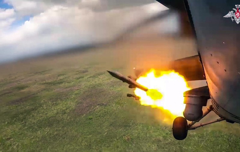 Război în Ucraina, ziua 910 | Rusia a lansat 27 de bombe ghidate asupra regiunii Kursk, susţine Kievul