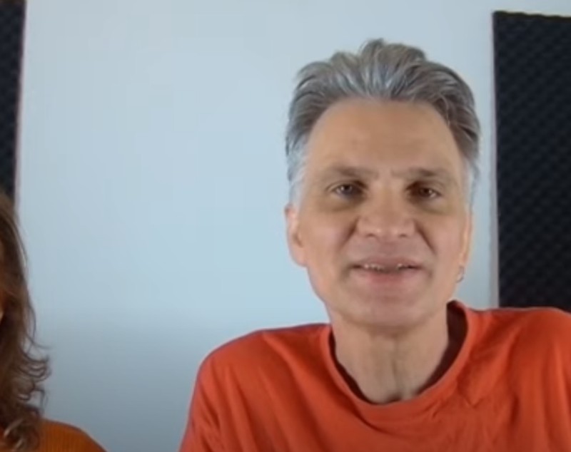Mihai Onilă, fostul membru al trupei AXXA, a fost operat de urgență. Primele declarații ale artistului