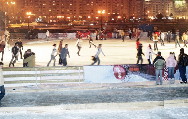 Noi patinoare artificiale în Bucureşti