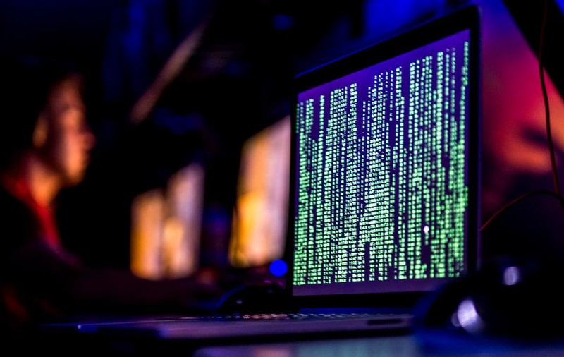 Google investește în UiPath, o companie românească ce produce ”roboți software”. Aceasta a fost evaluată la 3 miliarde de dolari