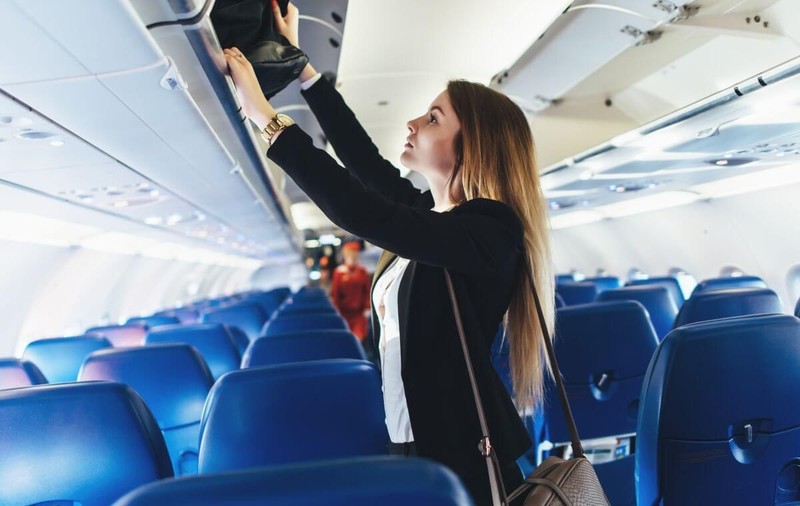 Ce nu ai voie să iei în avion. Obiectele interzise în bagajul de mână