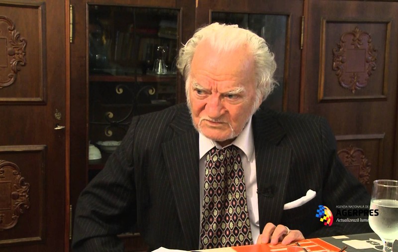Regizorul Alecu Croitoru a murit. A pregătit zeci de promoţii de regizori şi actori