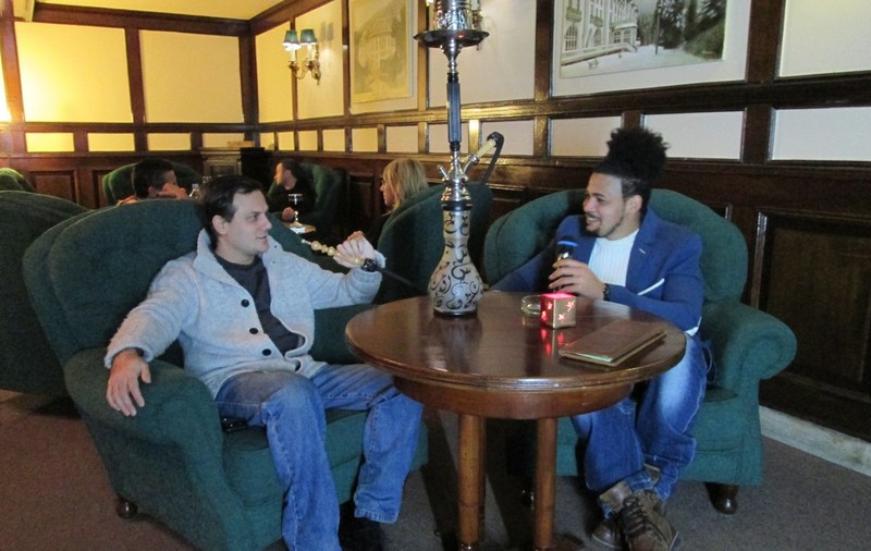 Hevito pune la cale o carieră în televiziune? | FOTO