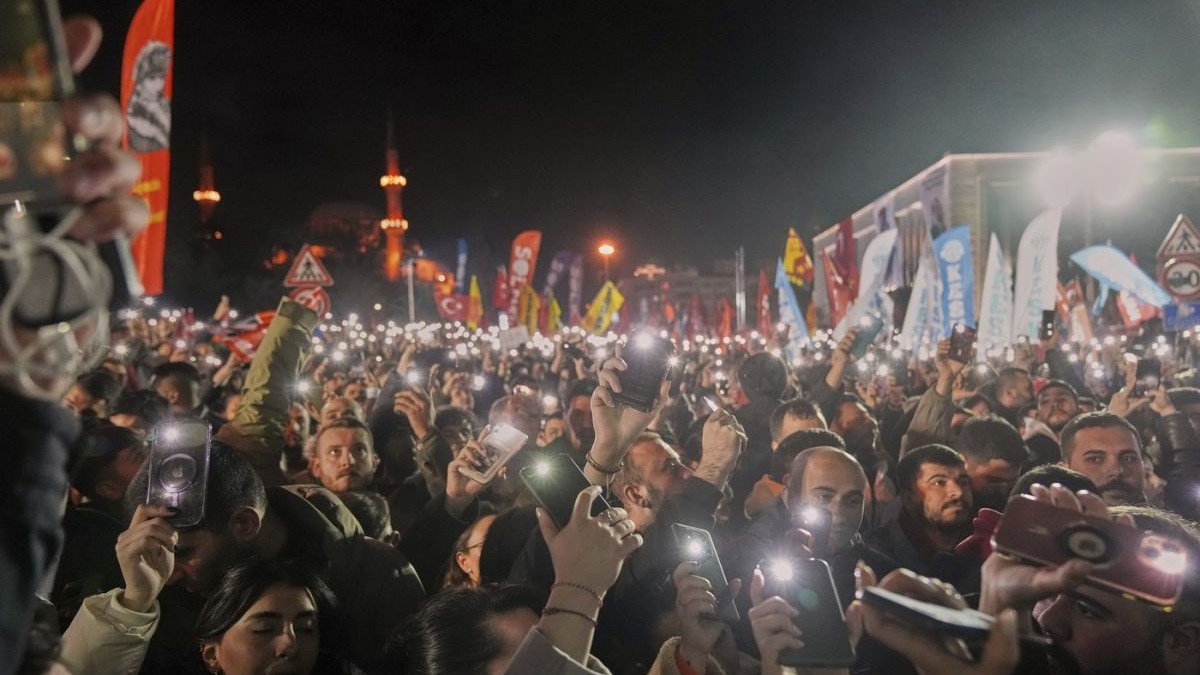Proteste în Turcia după arestarea primarului din Istanbul, Ekrem Imamoglu Foto: Profimedia