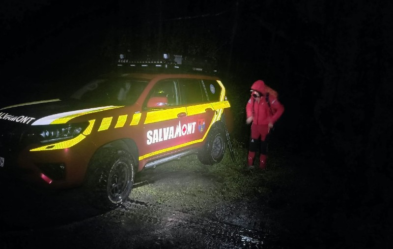Doi bărbați din Ucraina, recuperați de Salvamont Maramureş: unul dintre ei, intrat în hipotermie, a fost recuperat după mai multe ore de căutări