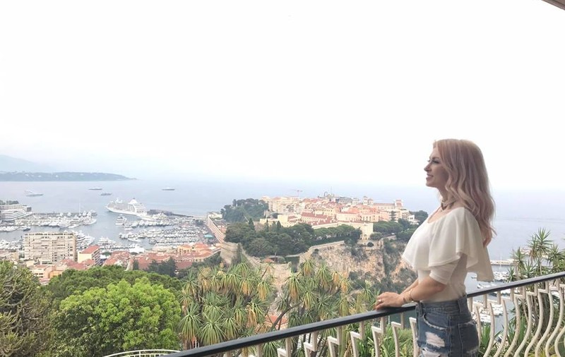 Andreea Bălan și-a aniversat ziua de naștere departe de România. Ce a făcut artista într-o zi așa specială
