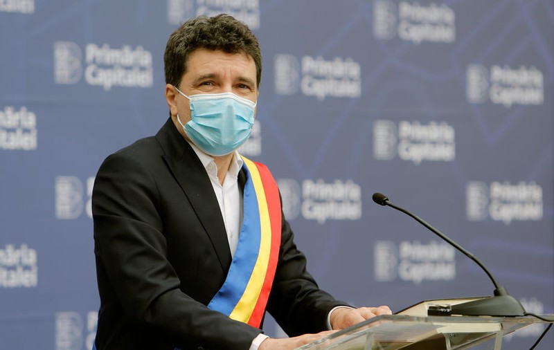 Nicușor Dan, bilanţ la 10 luni de mandat: 2.700 de oameni vor fi disponibilizați din cele 16 companii municipale pe care le vom închide