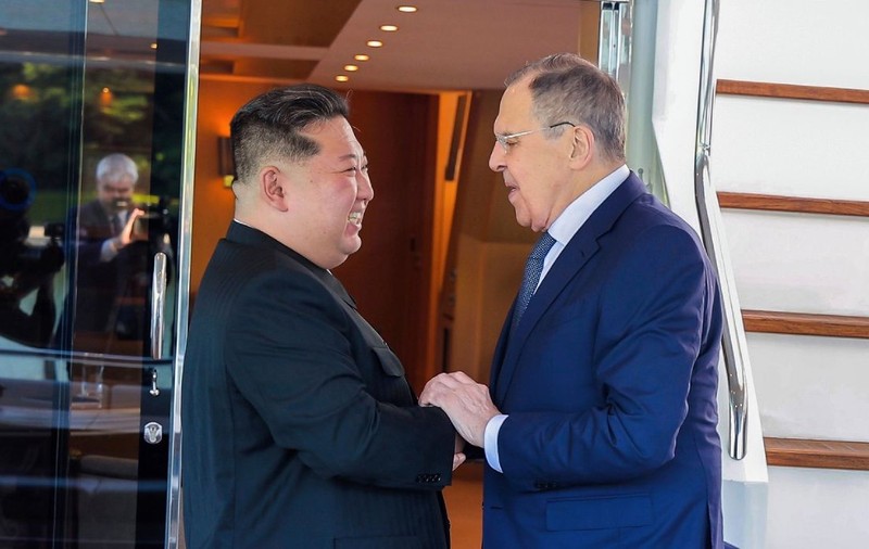 Kim Jong Un oferă Rusiei sprijin „necondiționat” împotriva Ucrainei: „Victoria Moscovei este sigură” | VIDEO