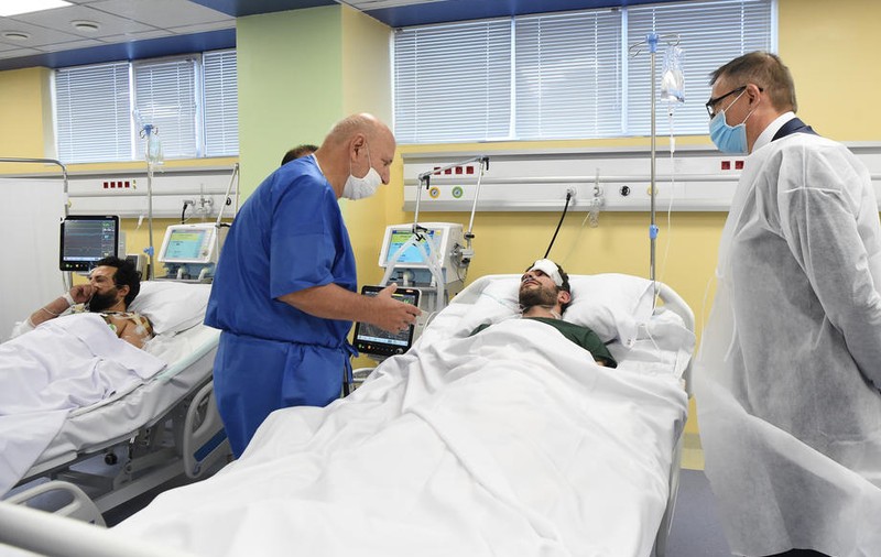 Reporter Le Monde, aflat în spital după ce a fost rănit în Nagorno Karabah, distins cu premiul Albert Londres pentru jurnalism