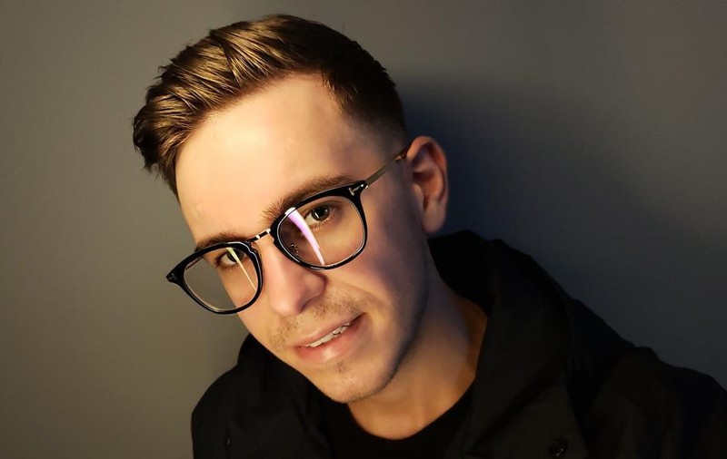 Narcis Ianău, despre cum i s-a schimbat viața după ce a participat la „Românii au talet”. „Eu am fost hărțuit doar pentru că eram diferit”