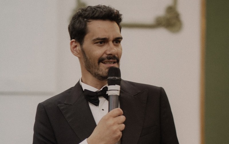 Cine e George Burcea, actorul care candidează la Primăria Capitalei din partea POT. A fost căsătorit cu Andreea Bălan