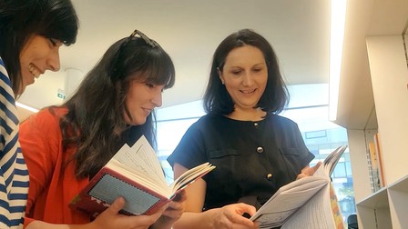 Alexandra Vorobjeff, stânga, Diana Porumboiu și Bianca Biro