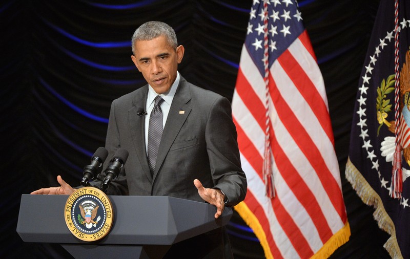 Reacția lui Obama, după decretul anti-imigrație semnat de Trump