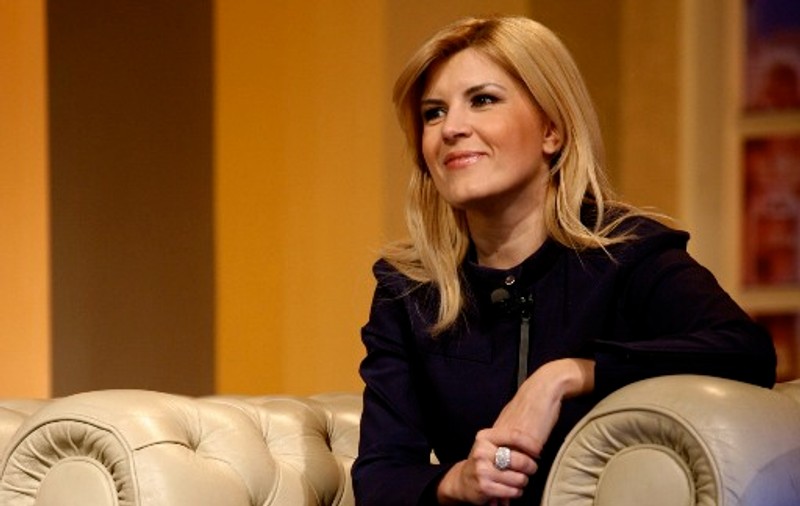 Hair stylist-ul Cristi Pascu: "Elena Udrea este cea mai aranjată femeie de pe scena politică". Află cine sunt cele mai prost coafate doamne din politică 