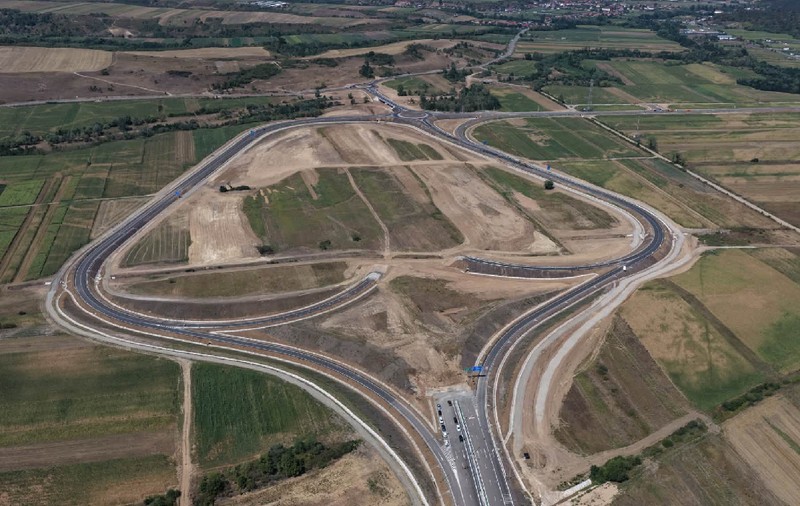 S-au deschis încă 12,24 kilometri din A3. Șeful CNAIR anunță câți kilometri se mai inaugurează pe Autostrada Transilvania în 2026