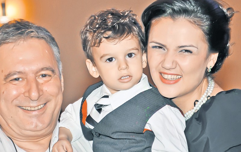 Mădălin Voicu voia o fetiţă, aşa că s-a bosumflat când medicii i-au dat vestea: va avea tot băiat!