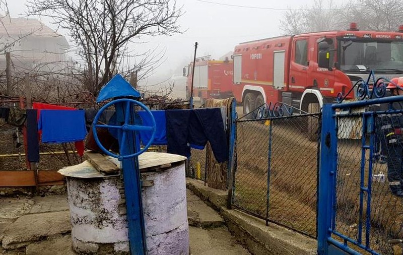 Un bărbat din Prahova a murit, după ce a căzut într-o fântână adâncă de 30 de metri