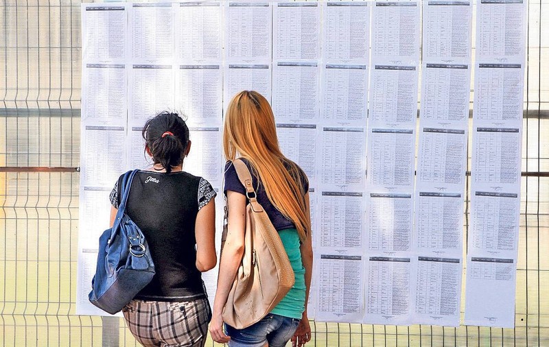 REZULTATE BACALAUREAT 2015. JUDEŢUL IALOMIŢA. Află primul notele obţinute la BACALAUREAT 2015 în JUDEŢUL IALOMIŢA