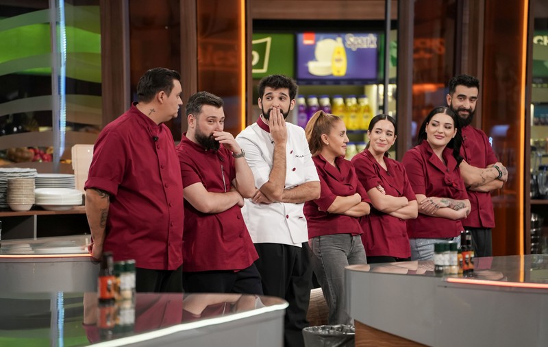„Chefi la cuțite”, 4 mai 2026. Situație tensionată: o concurentă vrea să-și părăsească echipa