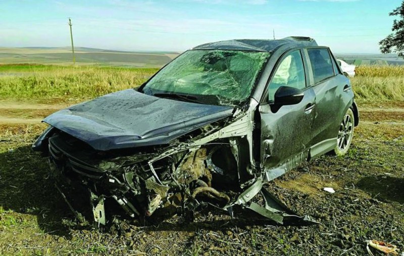 Managerul Spitalului din Pașcani, implicat într-un accident. Medicul s-a răsturnat cu mașina, deși oficial era de gardă