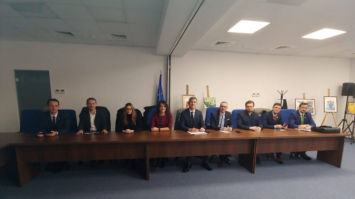 parlamentari USR, la sediul Avocatului Poporului