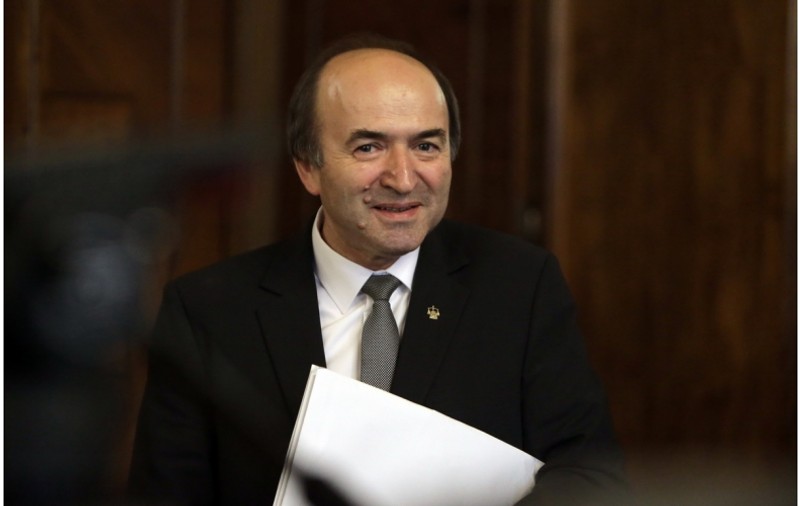 Tudorel Toader, despre comisia pentru arhiva SIPA: Nu a fost constituită, încă nu a intrat nimeni în arhivă