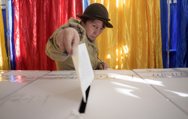 Prezență de 328% într-o secție de vot în primul tur al alegerilor prezidențiale