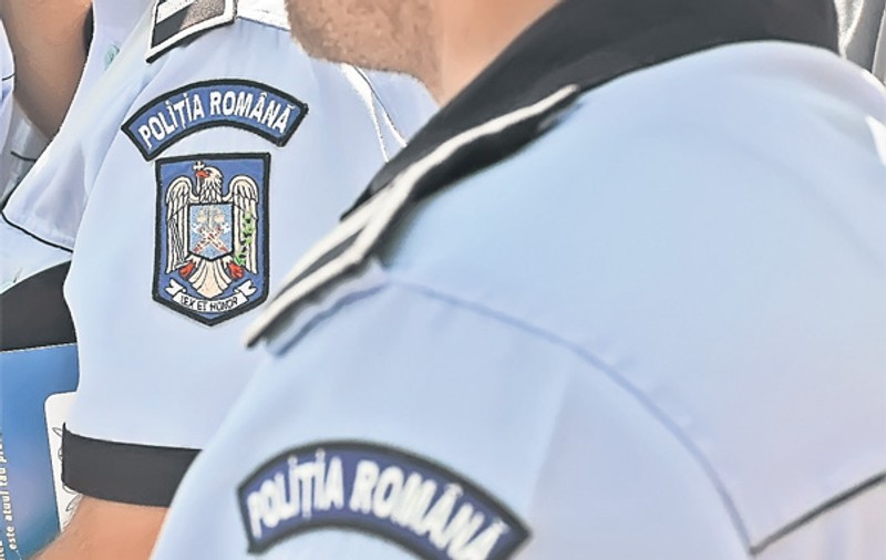 Poliţiştii corupţi notau şpăgile în agende. Află cât plăteau şoferii şi curvele ca să scape de amenzi