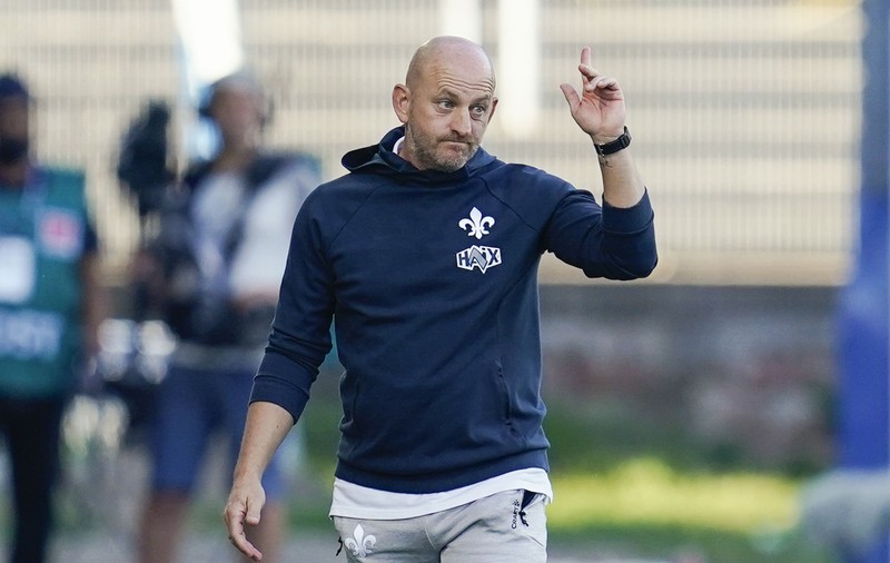Soția antrenorului de la Darmstadt a suferit un accident vascular cerebral, Torsten Lieberknecht nu va pregăti echipa cel puțin pentru următorul meci din Bundesliga