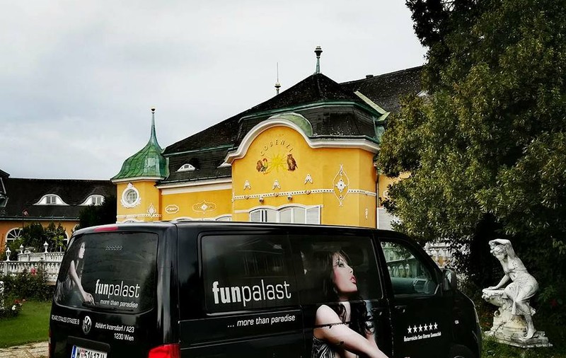 O casă de toleranță din Austria, autorizată să vaccineze anti-Covid. Ce bonus primesc persoanele imunizate