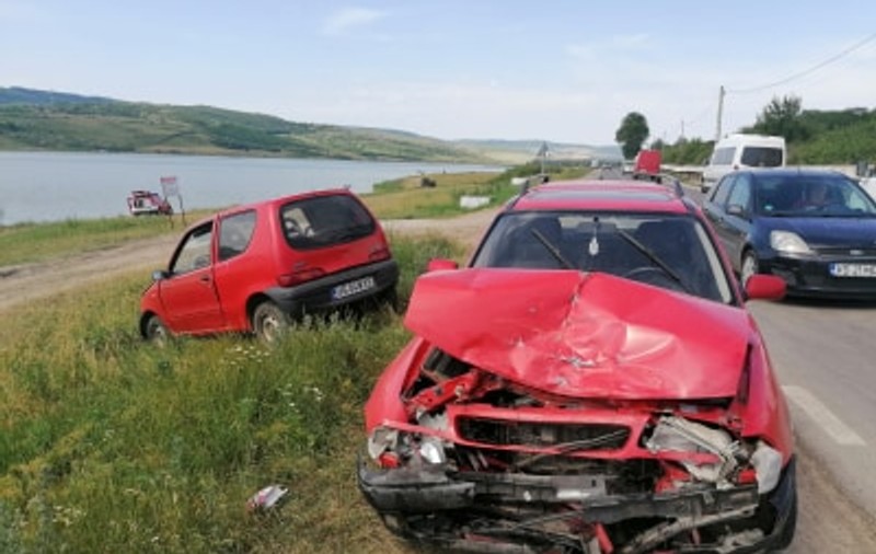 “Pirat al șoselelor”, implicat într-un accident în Vaslui. Un martor l-a dat de gol