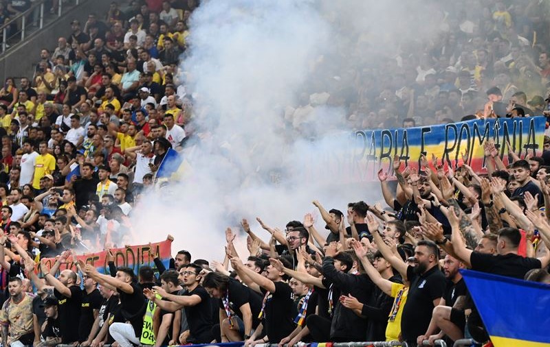 Reacția FRF și a Jandarmeriei Capitalei după ce partida România - Kosovo a fost întreruptă 50 de minute din cauza fanilor