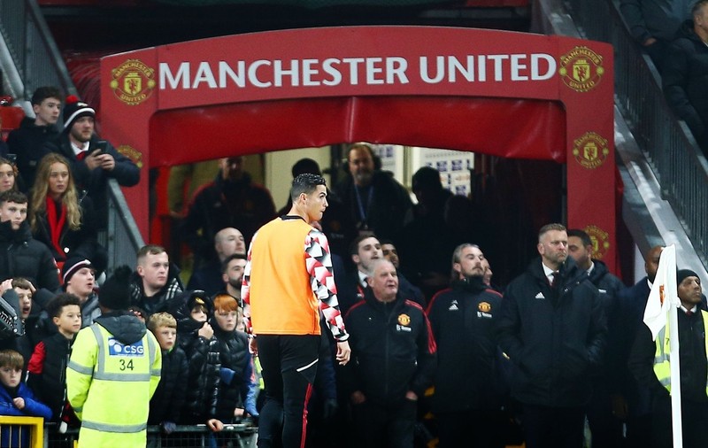 Cristiano Ronado, amendat cu o sumă uriașă după ce a refuzat să joace în meciul cu Tottenham. Manchester United l-ar putea da afară
