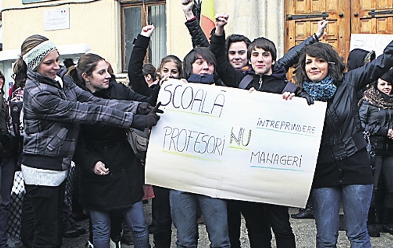 «Nu vrem altă directoare!»