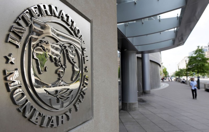 FMI a înrăutățit estimările privind creșterea economică a României: avans economic de 2,2% în acest an, față de 2,4% previzionat anterior