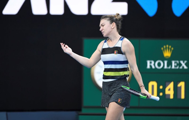 Ce a postat Simona Halep, după ce a pierdut locul 1 WTA. Plimbare cu o fostă colegă de școală