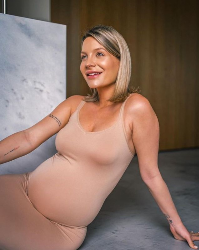Ana Baniciu și-a angajat bonă pentru bebeluș: „Costă… dar nu e româncă”. Artista va naște în iunie