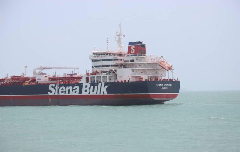 Regatul Unit recomandă navelor sale să rămână "în afara zonei" Strâmtorii Ormuz, după ce Iranul a capturat un petrolier britanic