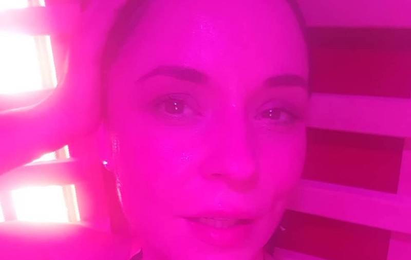 Cea mai sexy ipostază cu Andreea Marin. Și-a pus cel mai decoltat sutien la saună | FOTO