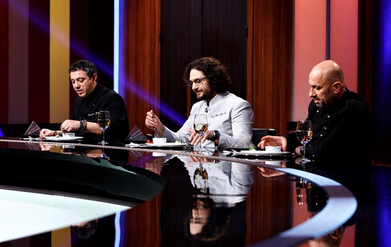 Lecții de viață și apariții memorabile, în marea premieră a sezonului 5 "Chefi la cuțite" | FOTO