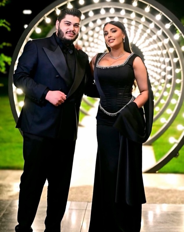 Cum a apărut Betty Salam la nunta fratelui său, Dani. Ținuta ei a atras toate privirile