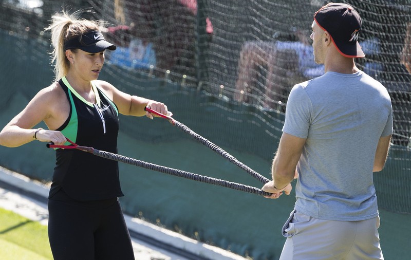 Belinda Bencic se iubește cu preparatorul fizic Martin Hromkovic. Elvețianca, fostă parteneră de dublu a Simonei Halep