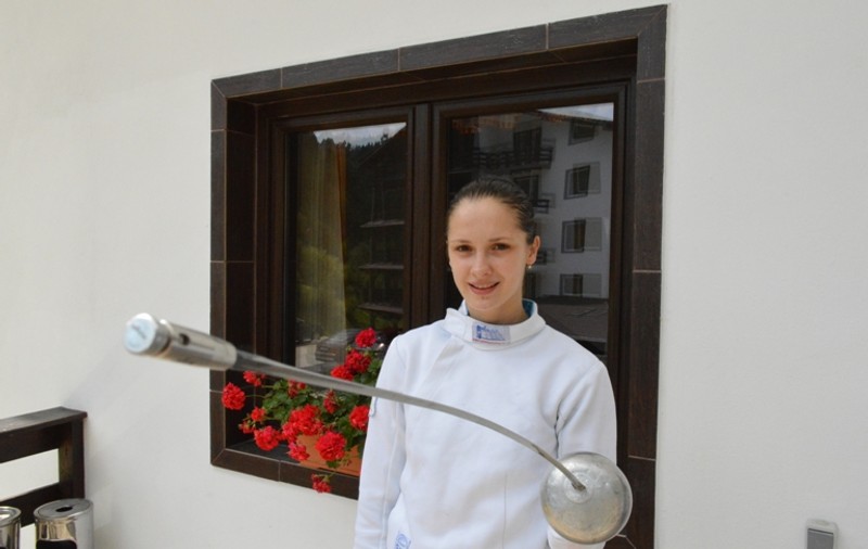 Simona Pop e optimistă înaintea CM de scrimă: ”Medalia de la Universiadă mi-a dat un plus de încredere!”