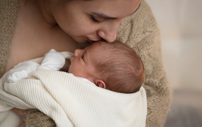 Păturicile pentru bebeluși - esențiale în rutina de iarnă a familiei