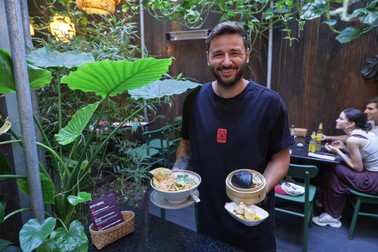 Bucureștiul, pus pe masă la preț fix. Tur de forță prin restaurantele de la Bucharest Food Week