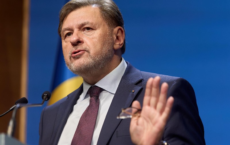 Documentul care arată că Alexandru Rafila i-a cerut lui Nicolae Ciucă să nu modifice termenii contractului de miliarde cu Pfizer