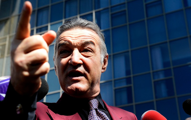 Gigi Becali, atac dur la Dan Petrescu: ”Ia pleacă, bă, din România! Nu s-a mai pomenit un om atât de obraznic”