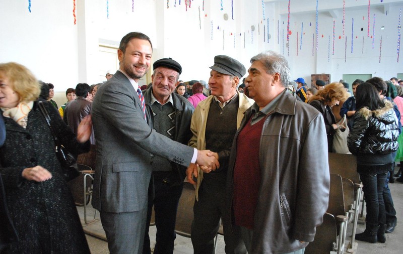 Deputatul PNL Dan Motreanu cere Guvernului să protejeze terenurile agricole de cumpărătorii străini 