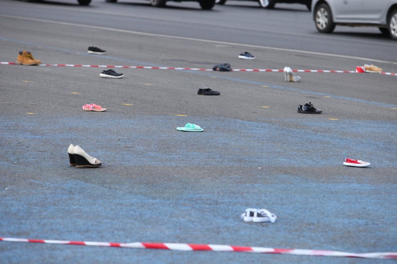 Protest inedit în Piața Victoriei FOTO: Dumitru Angelescu (Libertatea)