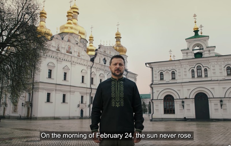 Zelenski, în mesajul său de Paște: „Acum un an pe vremea asta ne rugam ca Ucraina să reziste. Azi ne rugăm să câștige”